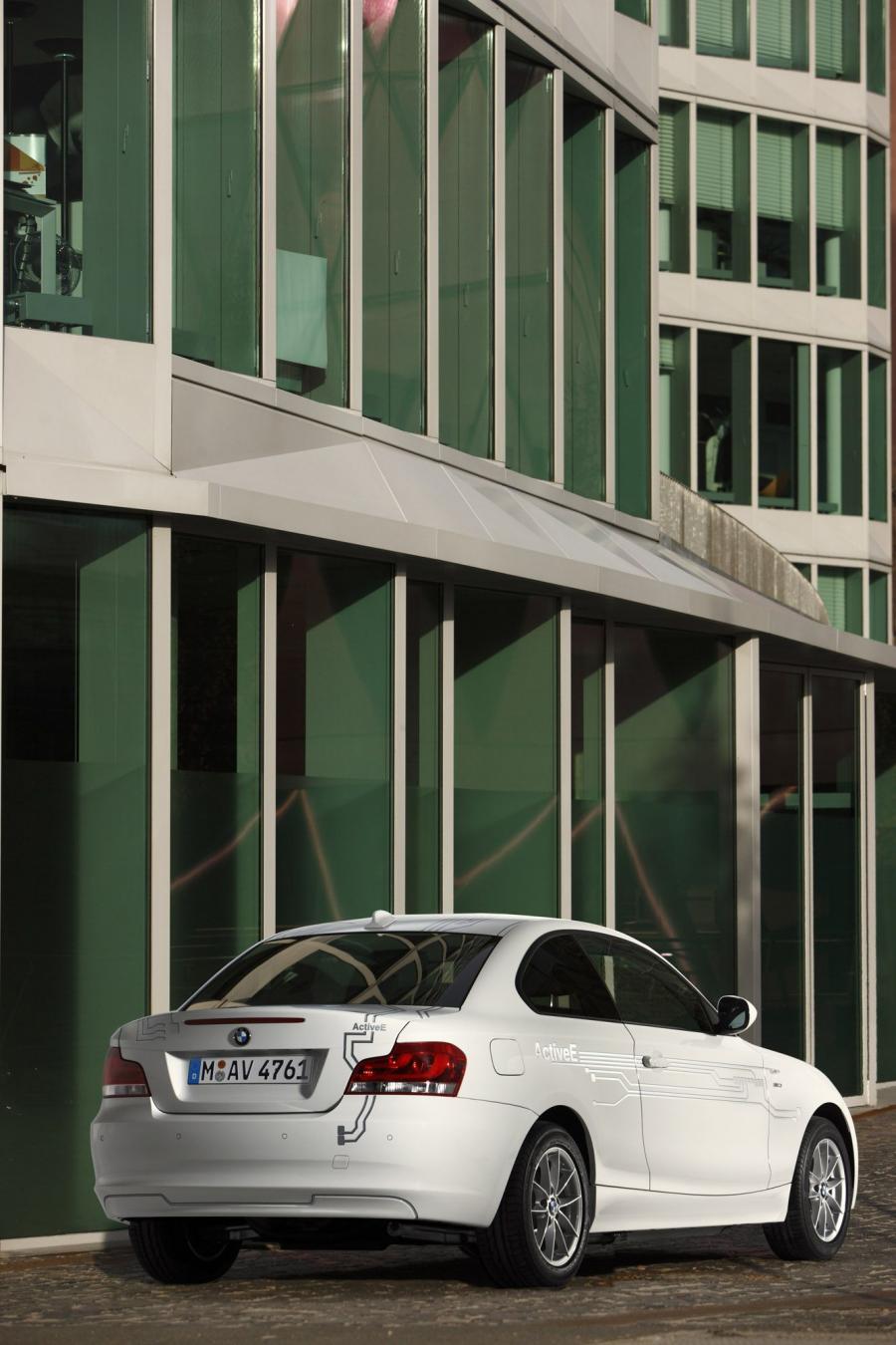 BMW ActiveE 2011 года  (фото 22 из 29)